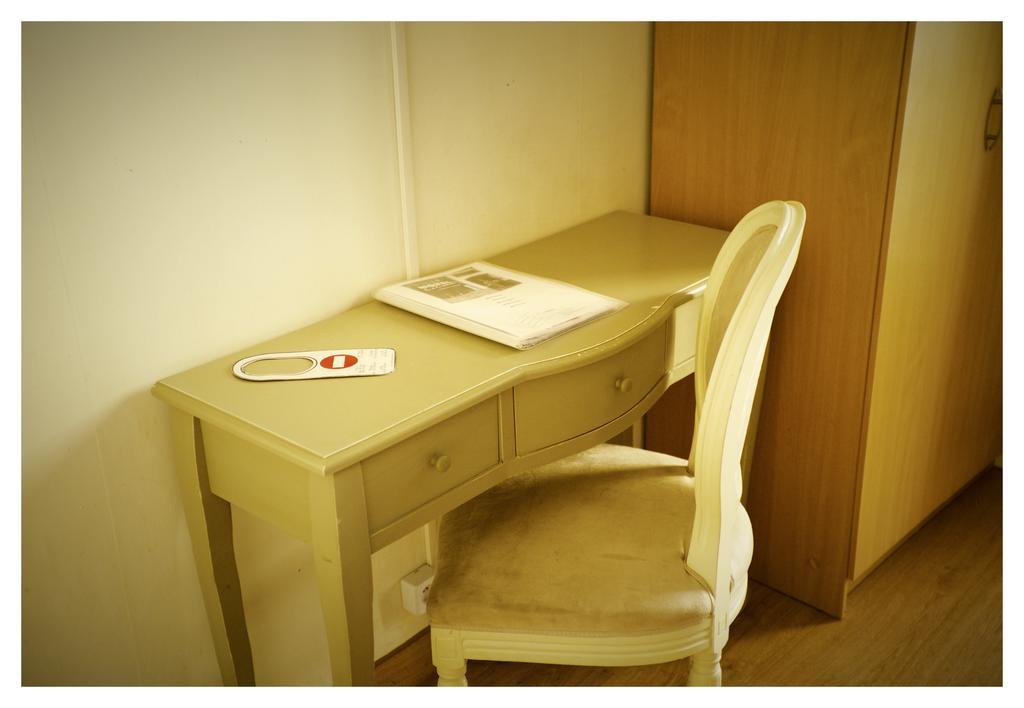 Hotel Le Centre เลอบูลู ภายนอก รูปภาพ