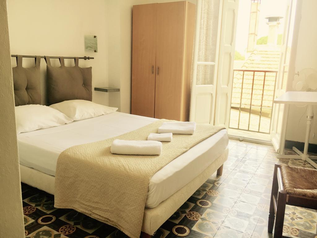 Hotel Le Centre เลอบูลู ภายนอก รูปภาพ
