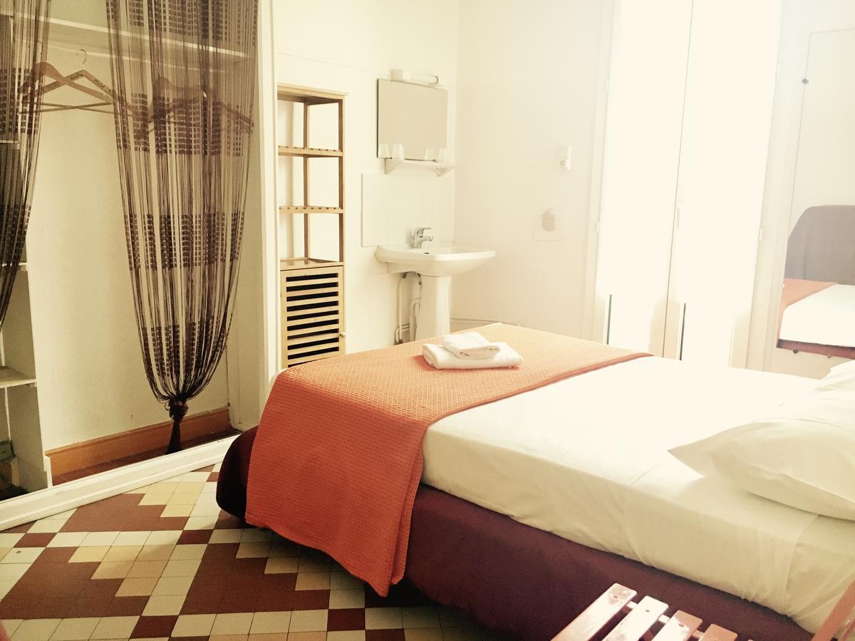 Hotel Le Centre เลอบูลู ภายนอก รูปภาพ